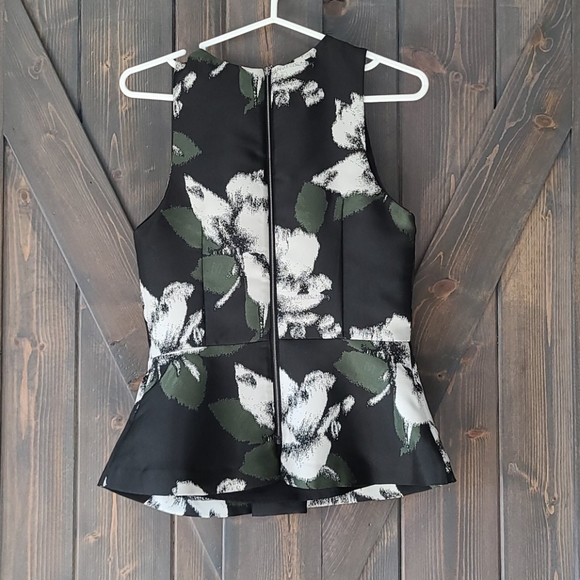 RW Peplum top xs - Picture 6 of 6